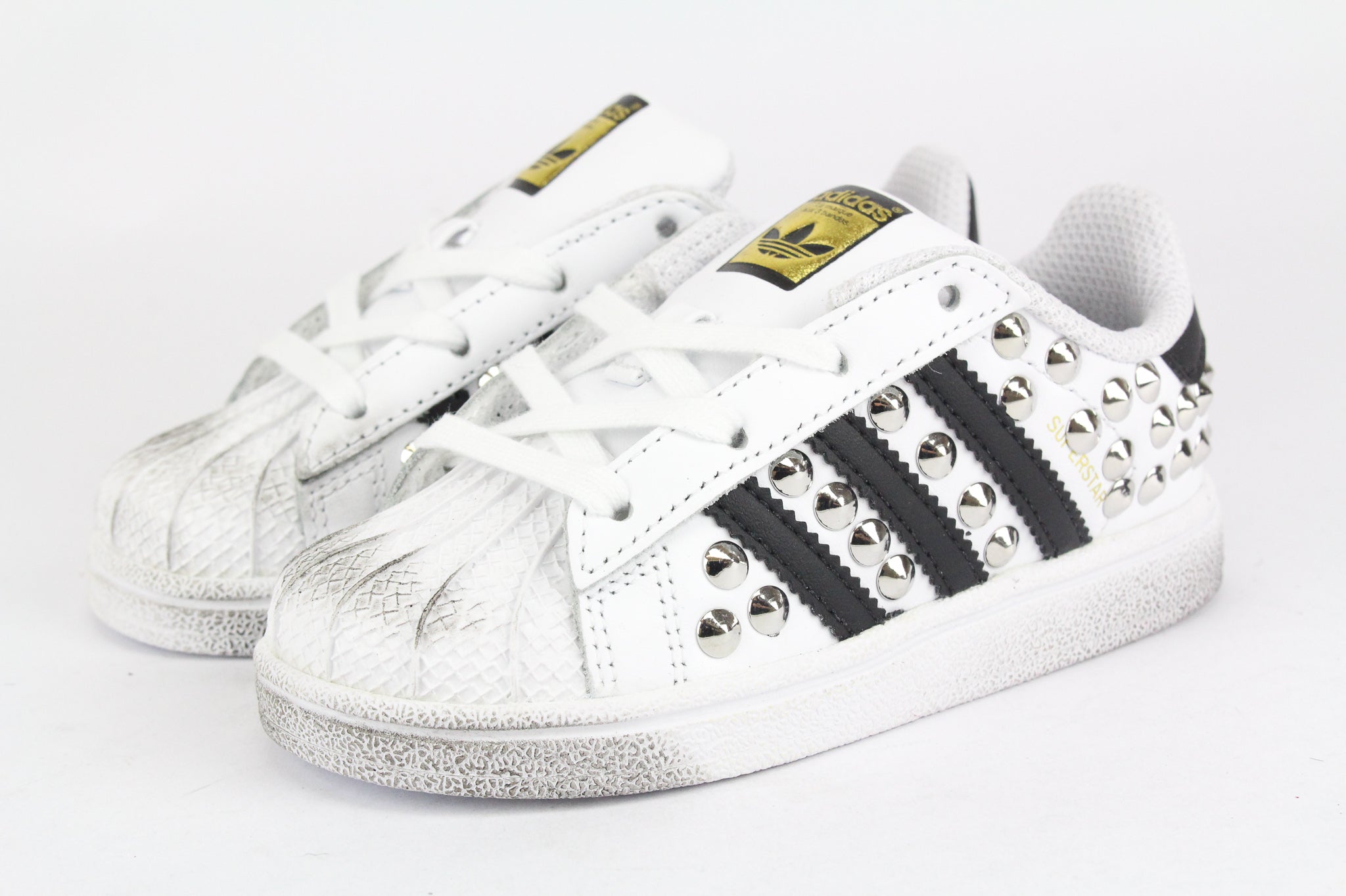 Adidas Superstar J Total Borchie