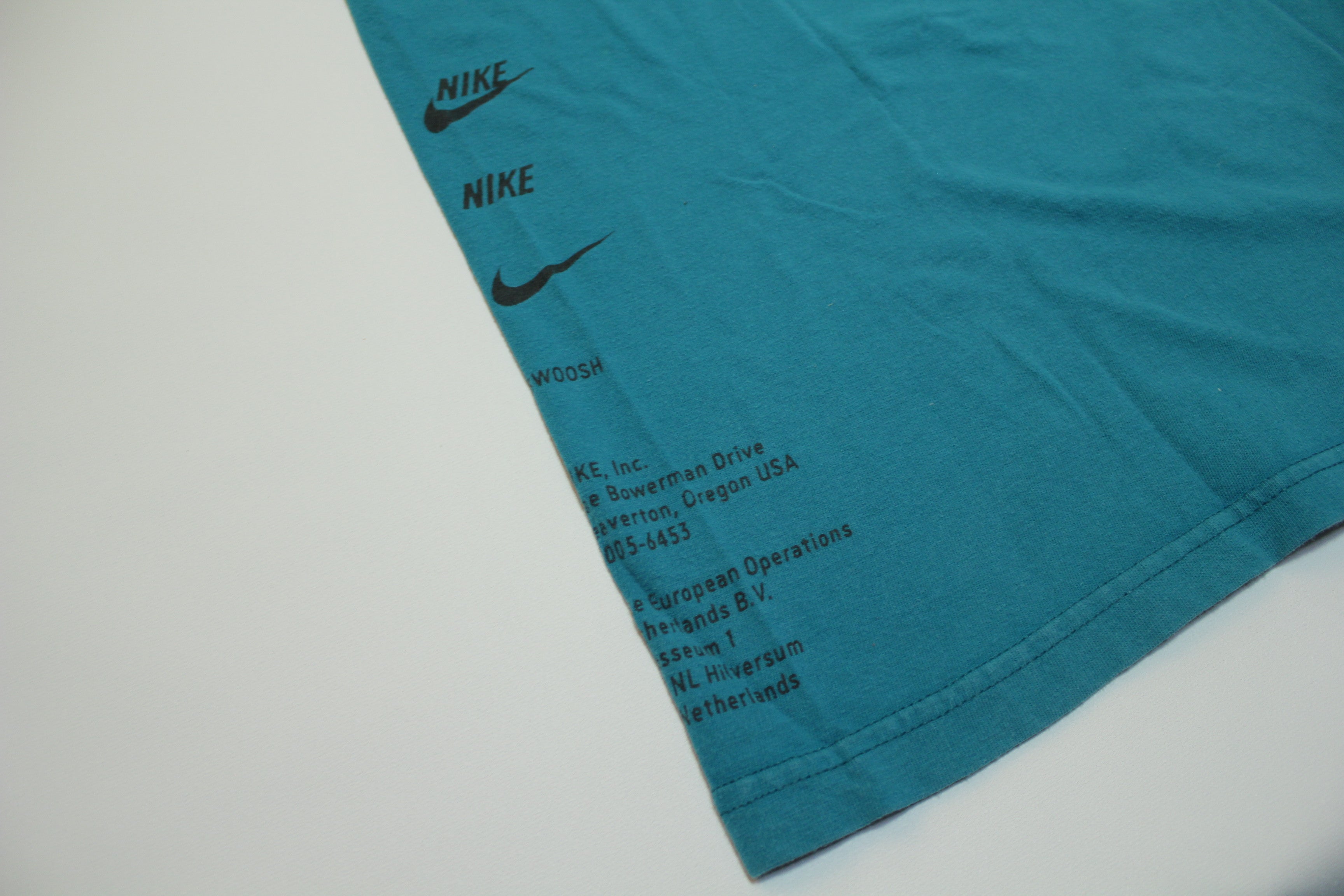 Nike 6.0 Center Swoosh Graphic Logo Short Sleeve T-Shirt